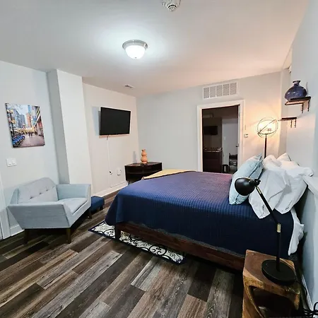 Cute + Cozy Studio At The Inman - 207 Champaign Exterior photo